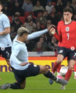 خشم توخل از داوری؛ جنجال بازی انگلیس و اروگوئه